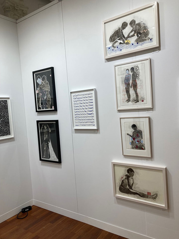 Paper Positions Berlin, het werk in de sdtand van Moving gallery